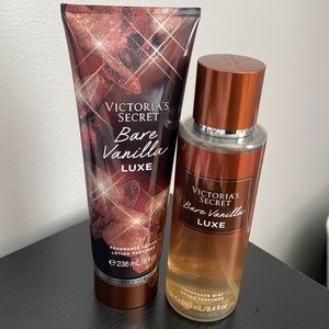 Victoria’s Secret Bare Vanilla LUXE fragrance mist and fragrance lotion set